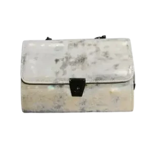 Glitter crossbody shiner
